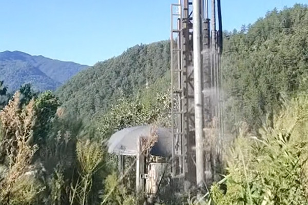  湖北襄陽周總現場測水反饋：使用普奇S150找水儀，定點3號水源噴涌而出